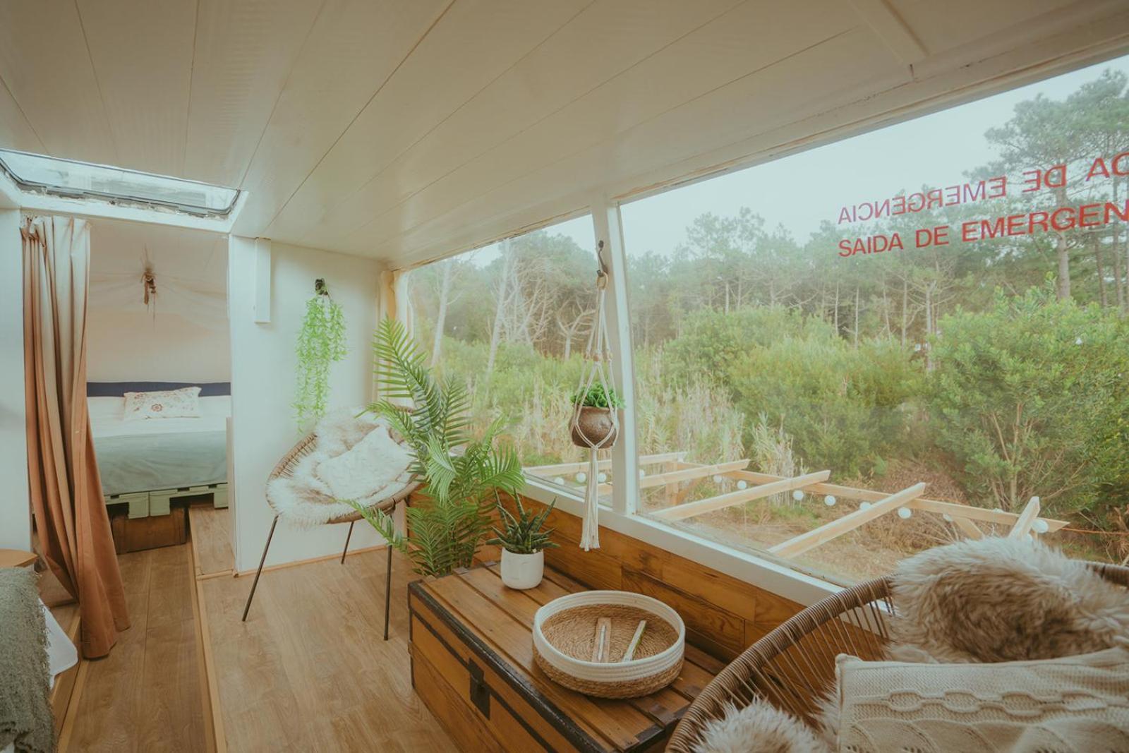 The Amazing Inacio Bus Converted Home Sintra Exterior foto
